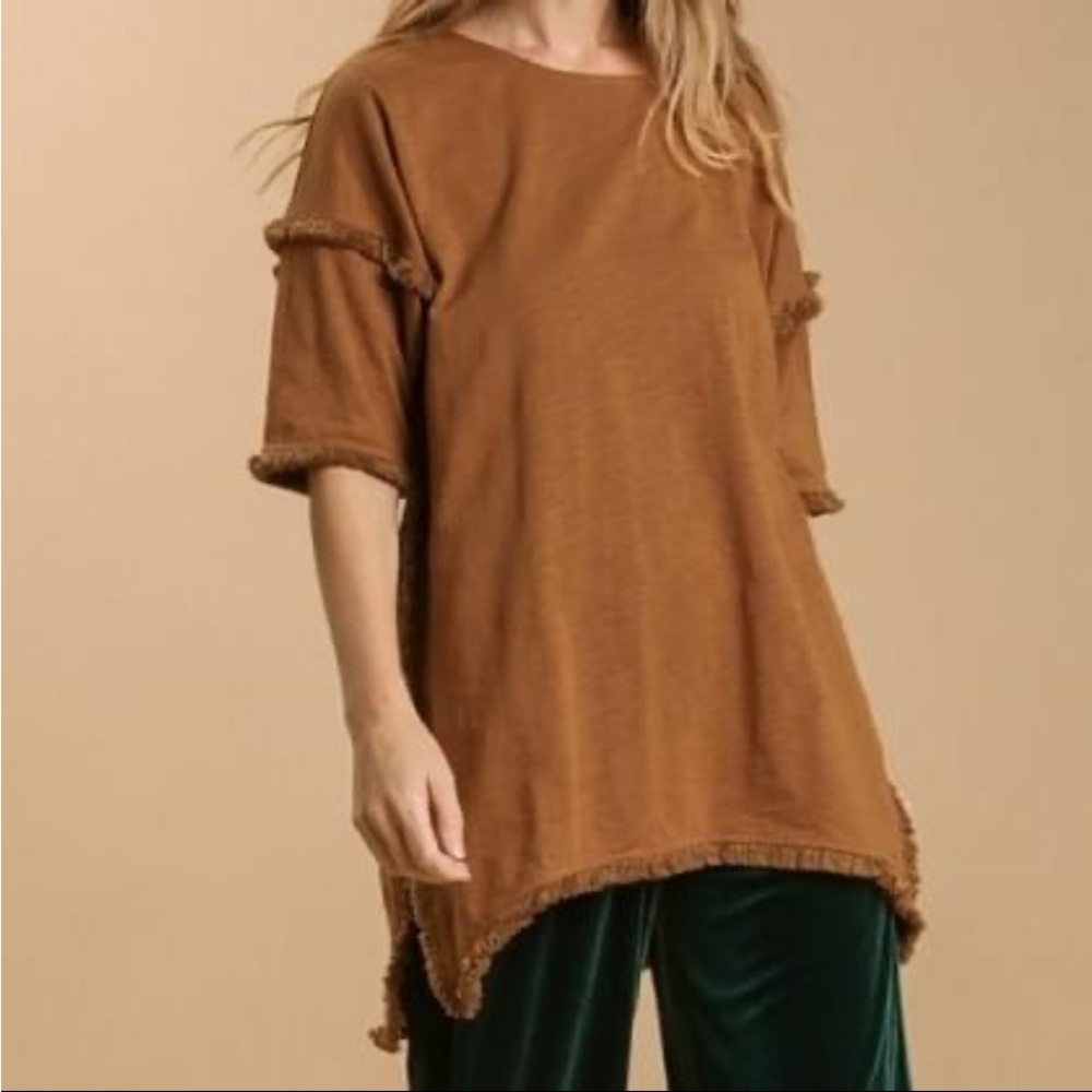Umgee, High Low Tunic with Fringed hem. 100% cotton. New with tags